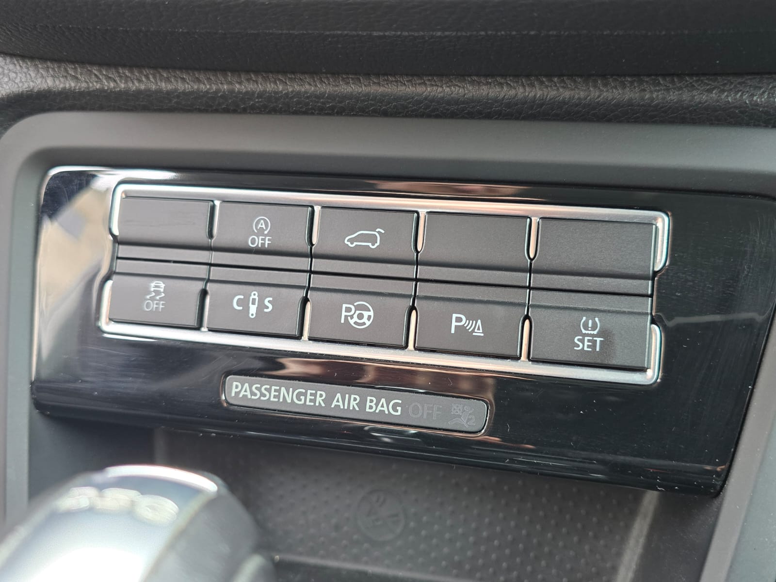 VW Sharan 2.0 TSI BMT Highline DSG-image-27