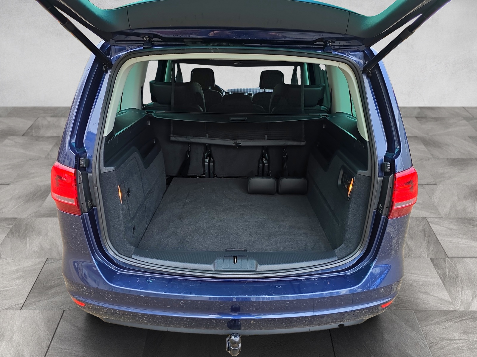 VW Sharan 2.0 TSI BMT Highline DSG-image-13