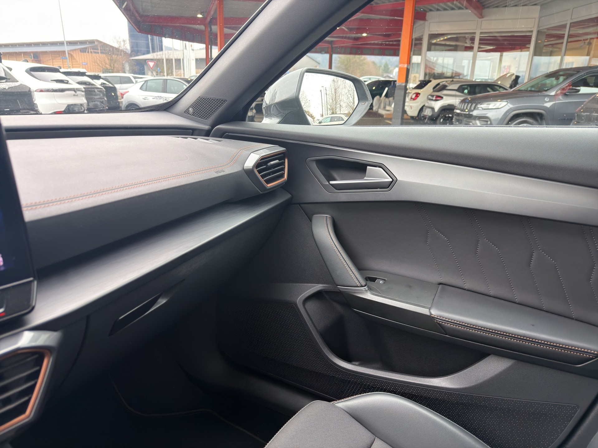 CUPRA Formentor 2.0 TSI VZ 4Drive DSG-image-30