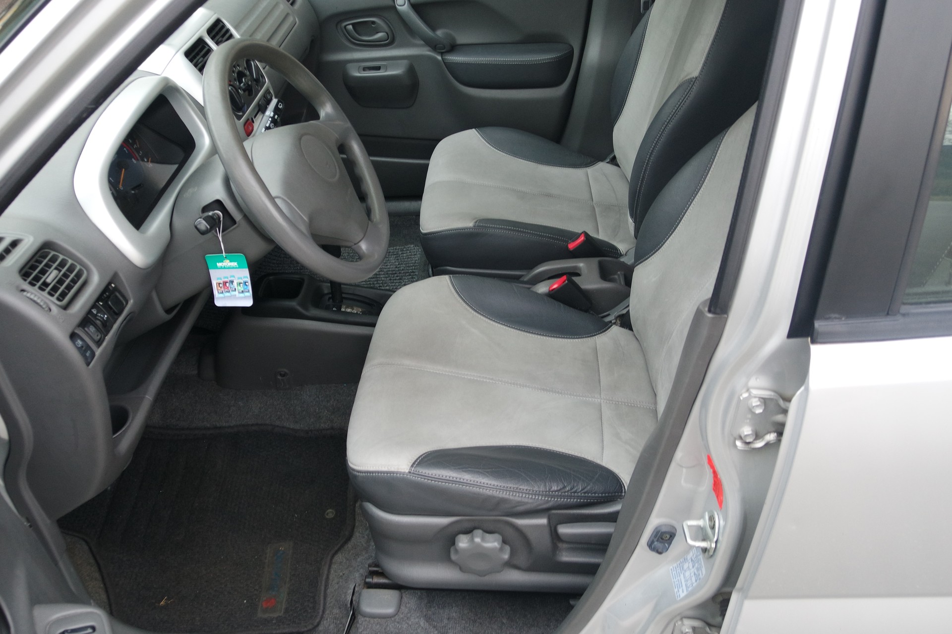 SUZUKI Ignis 1.3 16V GL Top 4WD-image-6