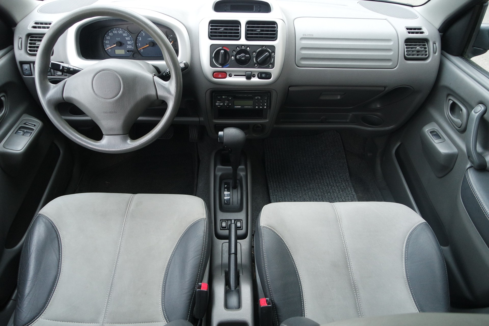 SUZUKI Ignis 1.3 16V GL Top 4WD-image-8