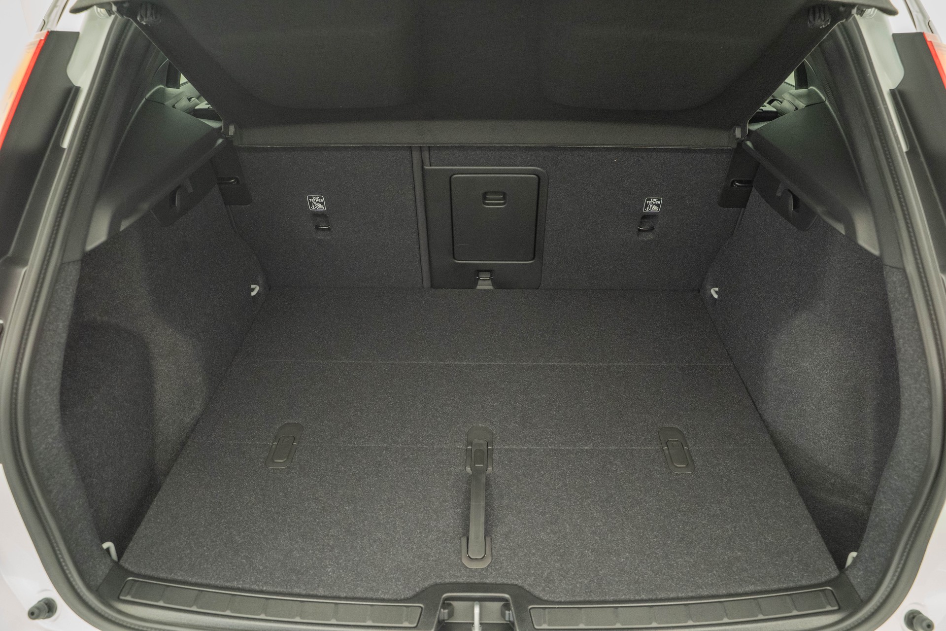 VOLVO EX40 Twin Performance Ultra AWD-image-4