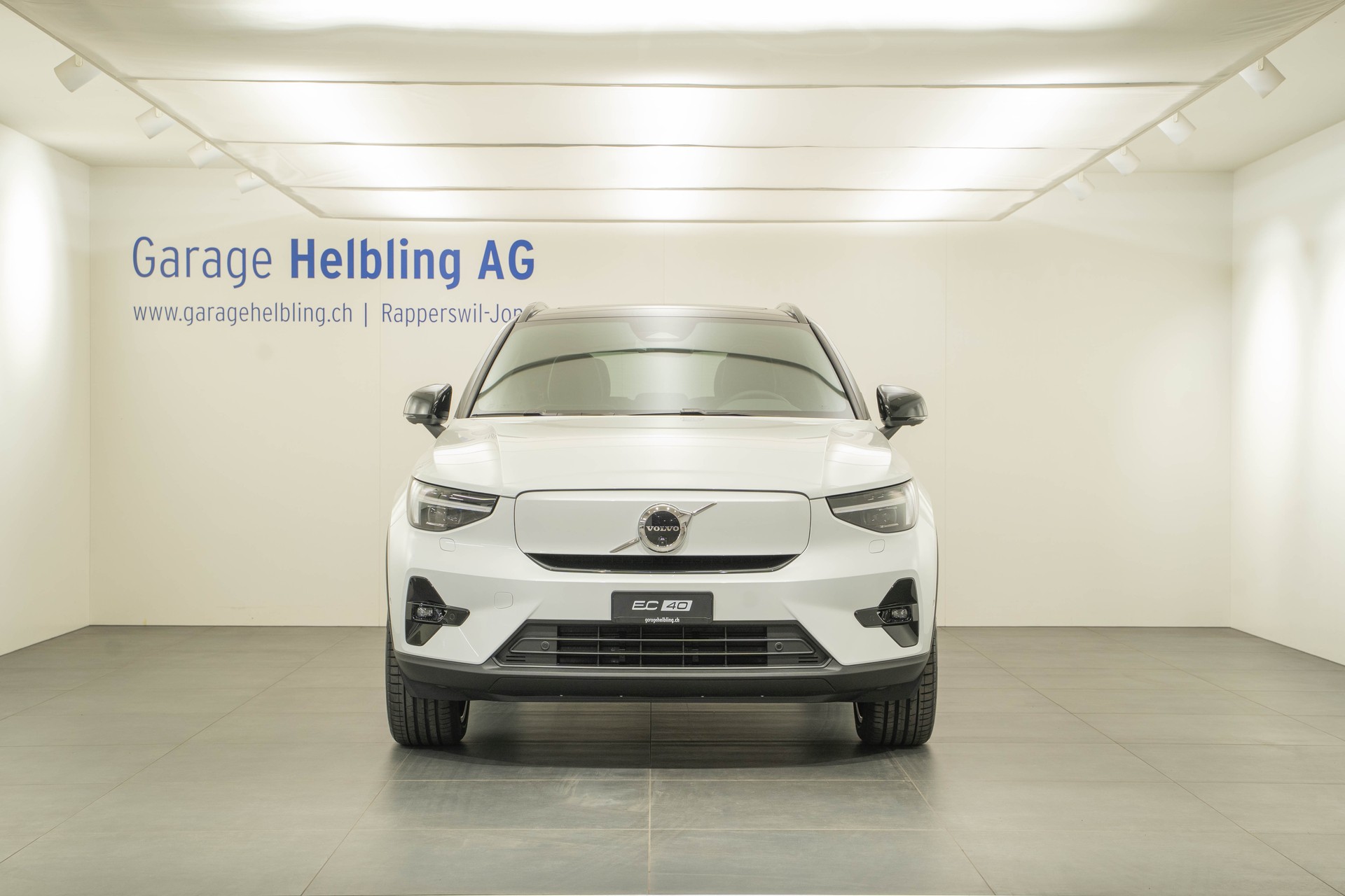 VOLVO EX40 Twin Performance Ultra AWD-image-1