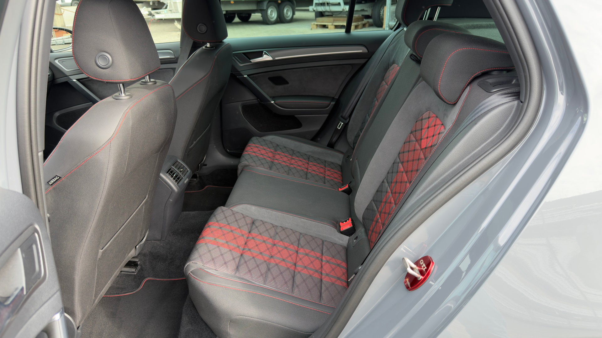 VW Golf 2.0 TSI GTI TCR DSG-image-15