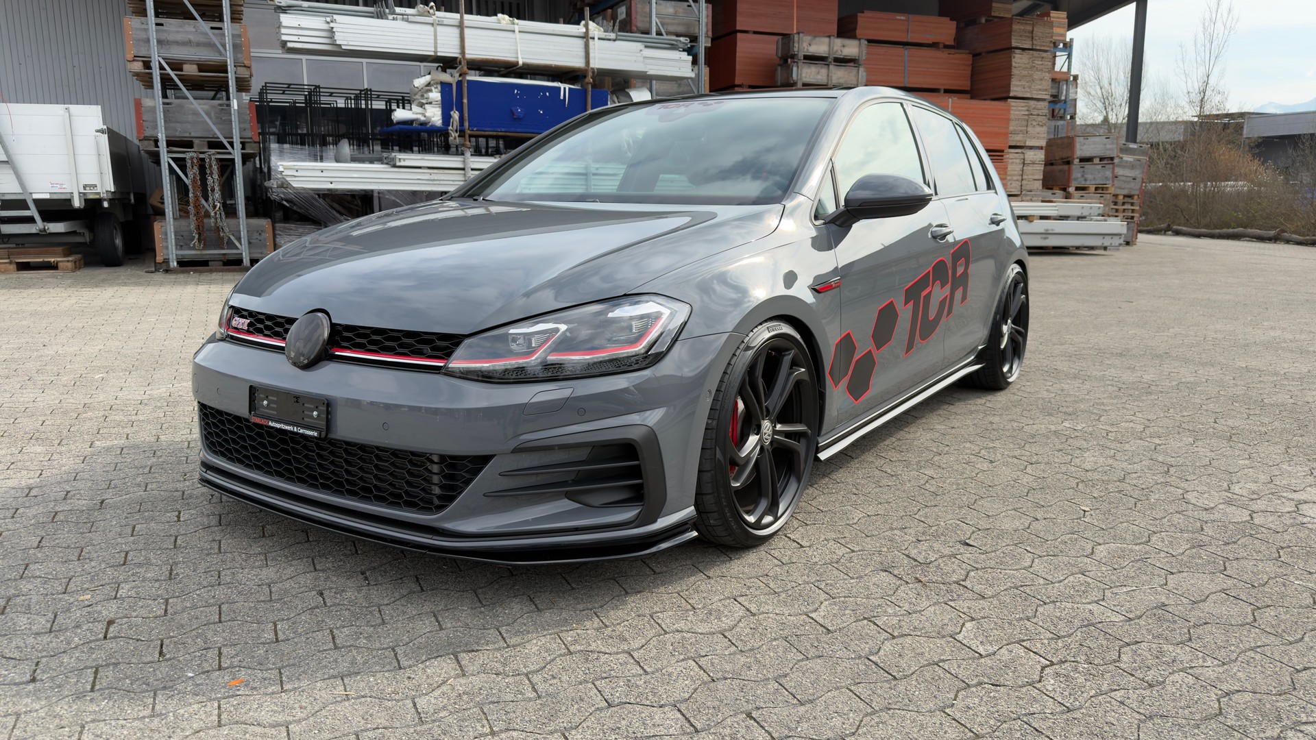VW Golf 2.0 TSI GTI TCR DSG