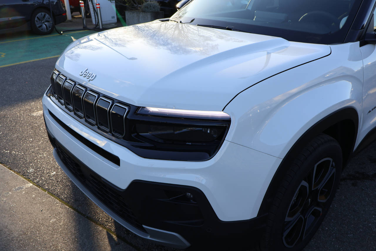 JEEP Avenger 1.2 MHEV Summit-image-7