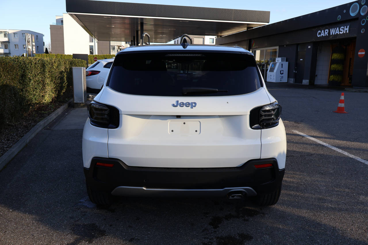 JEEP Avenger 1.2 MHEV Summit-image-2