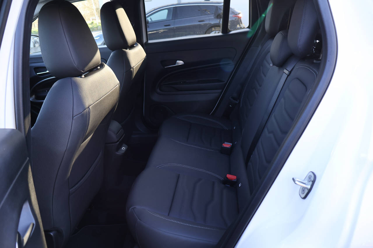 JEEP Avenger 1.2 MHEV Summit-image-13