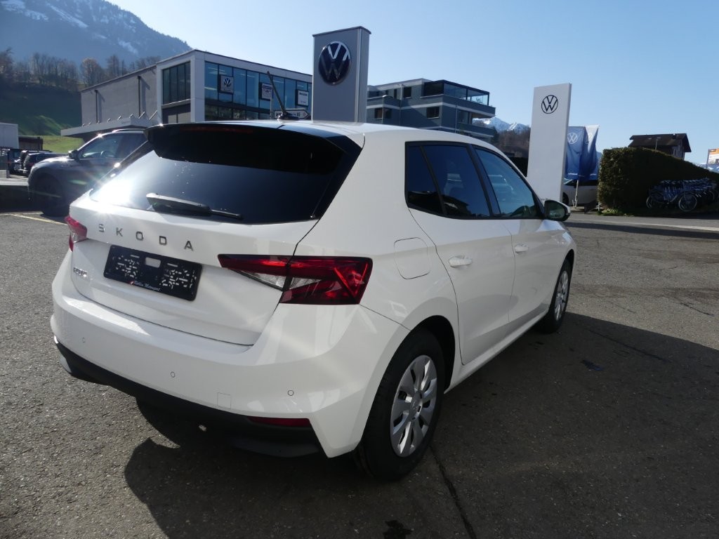 SKODA Fabia 1.0 TSI Selection-image-3