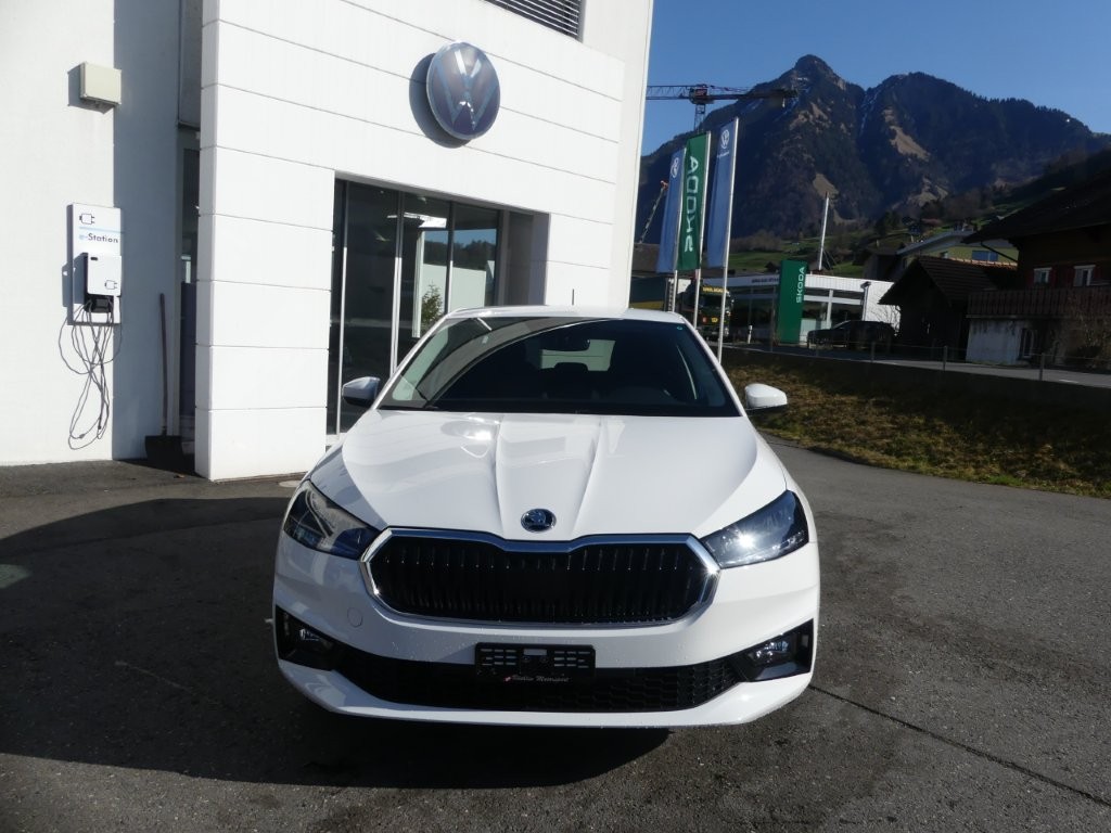 SKODA Fabia 1.0 TSI Selection-image-5