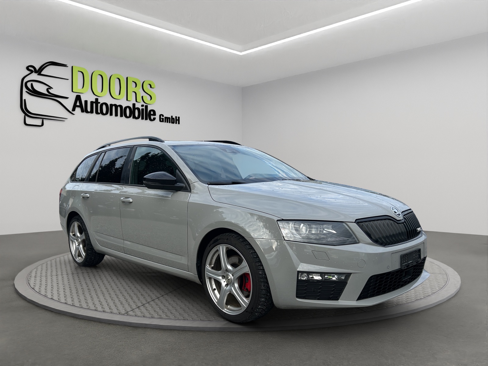 SKODA Octavia Combi 2.0 TDI RS DSG-image-0