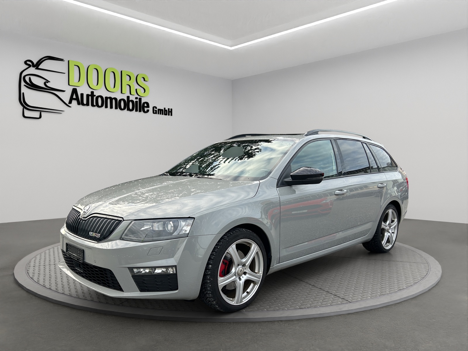 SKODA Octavia Combi 2.0 TDI RS DSG-image-2