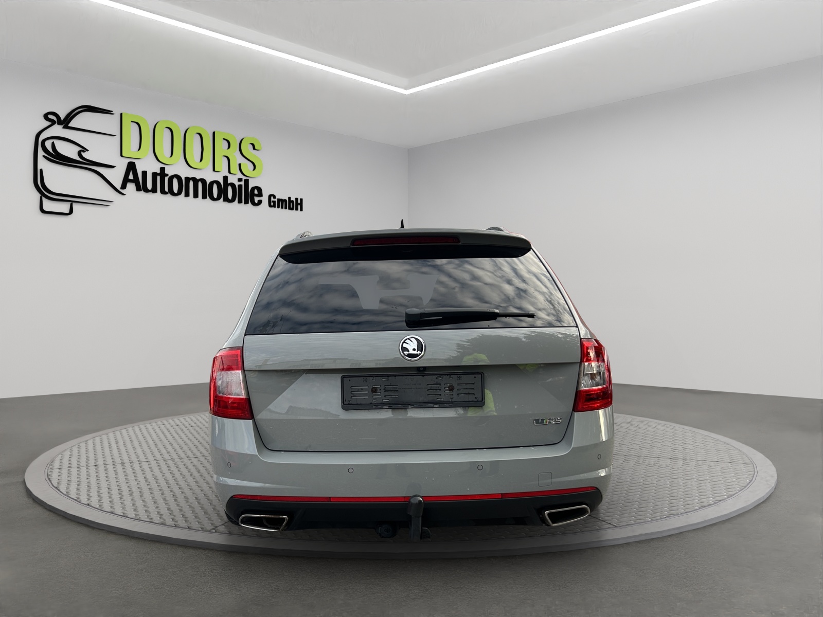 SKODA Octavia Combi 2.0 TDI RS DSG-image-4