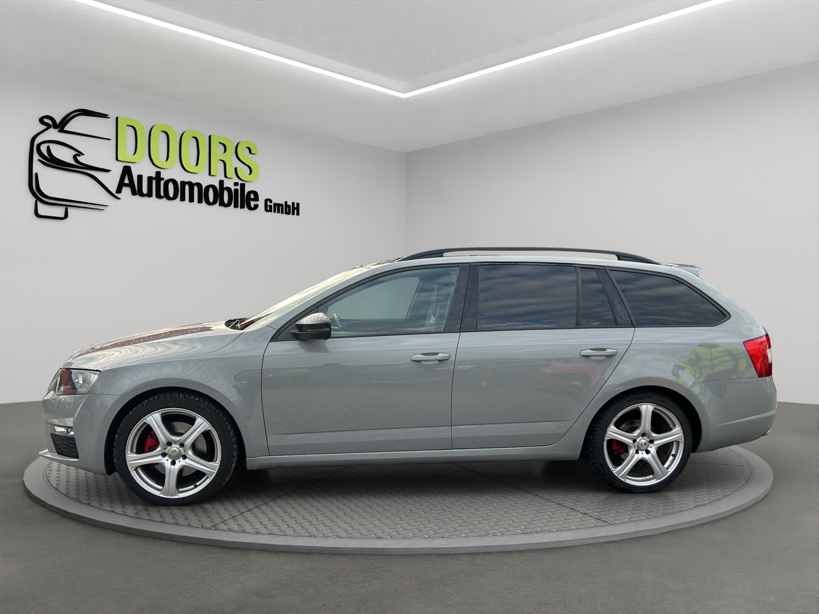 SKODA Octavia Combi 2.0 TDI RS DSG-image-7