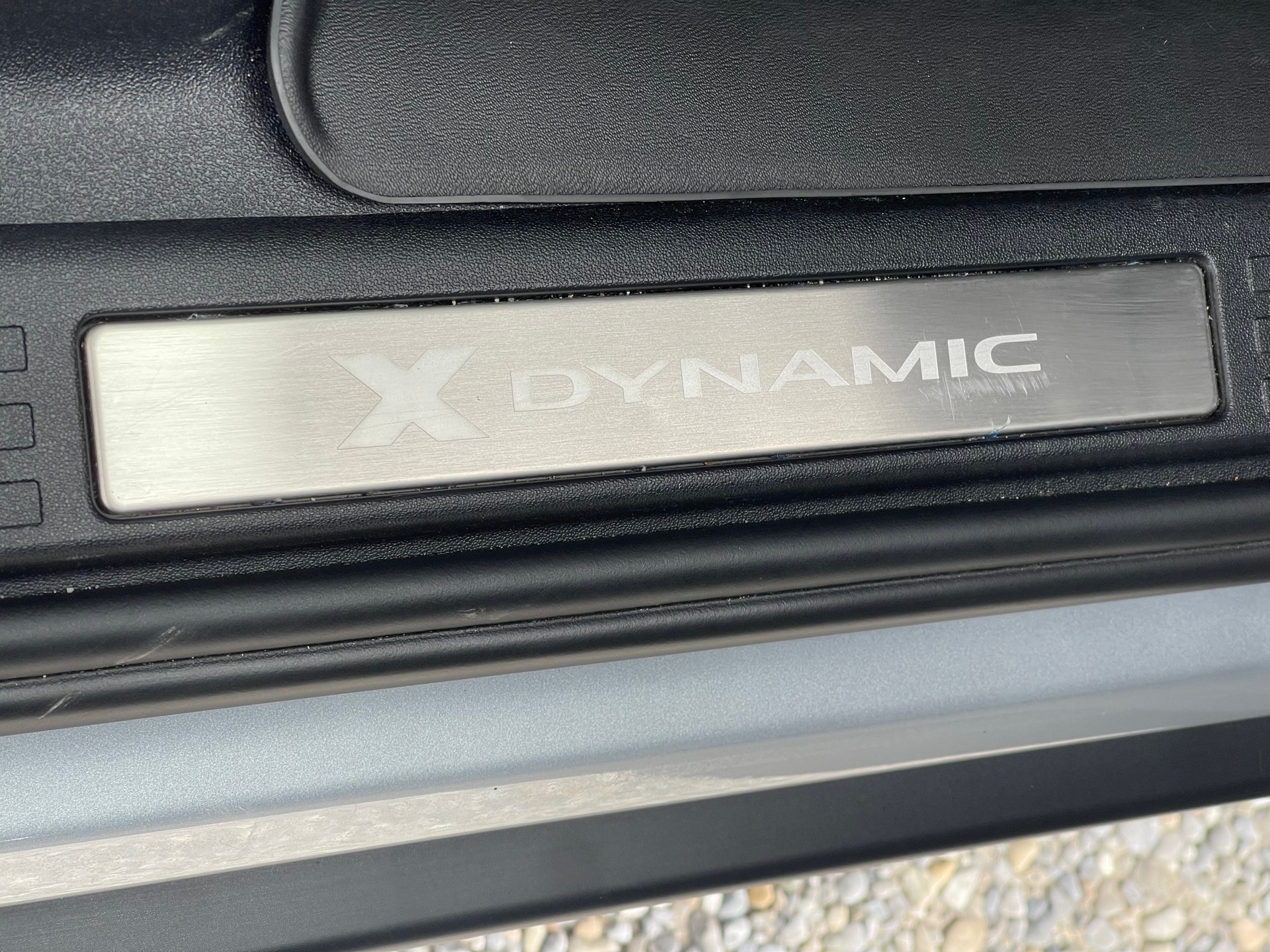 LAND ROVER Defender 110 3.0 D I6 250 X-Dynamic SE AWD AT8-image-13
