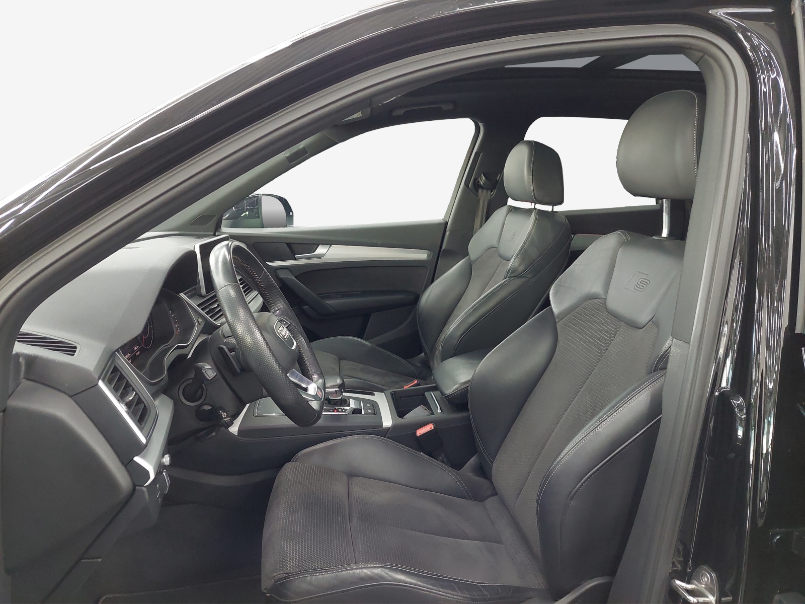 AUDI Q5 45 TFSI sport quattro S-tronic-image-14