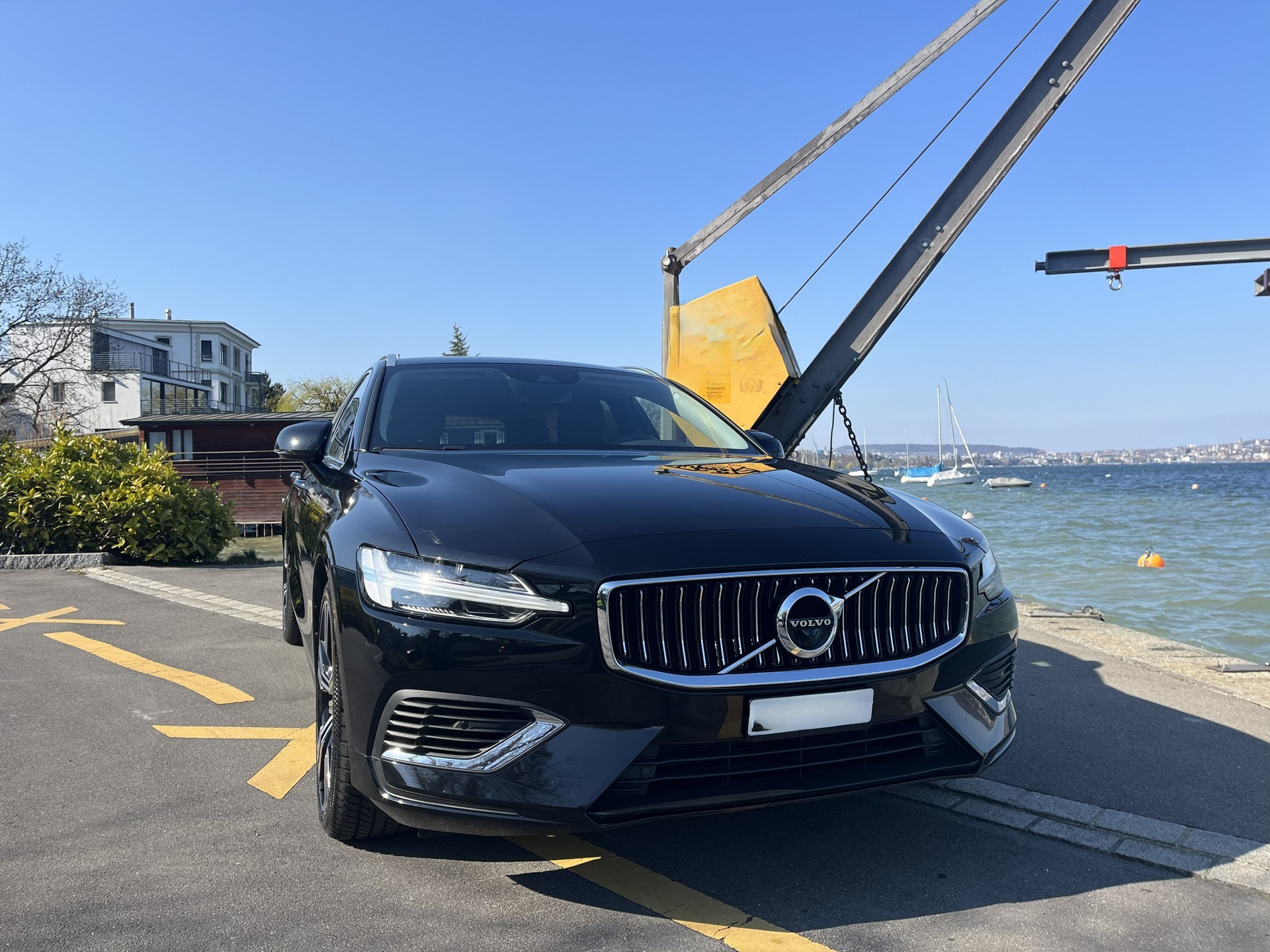 VOLVO V60 T6 eAWD TE Inscription Geartronic-image-2