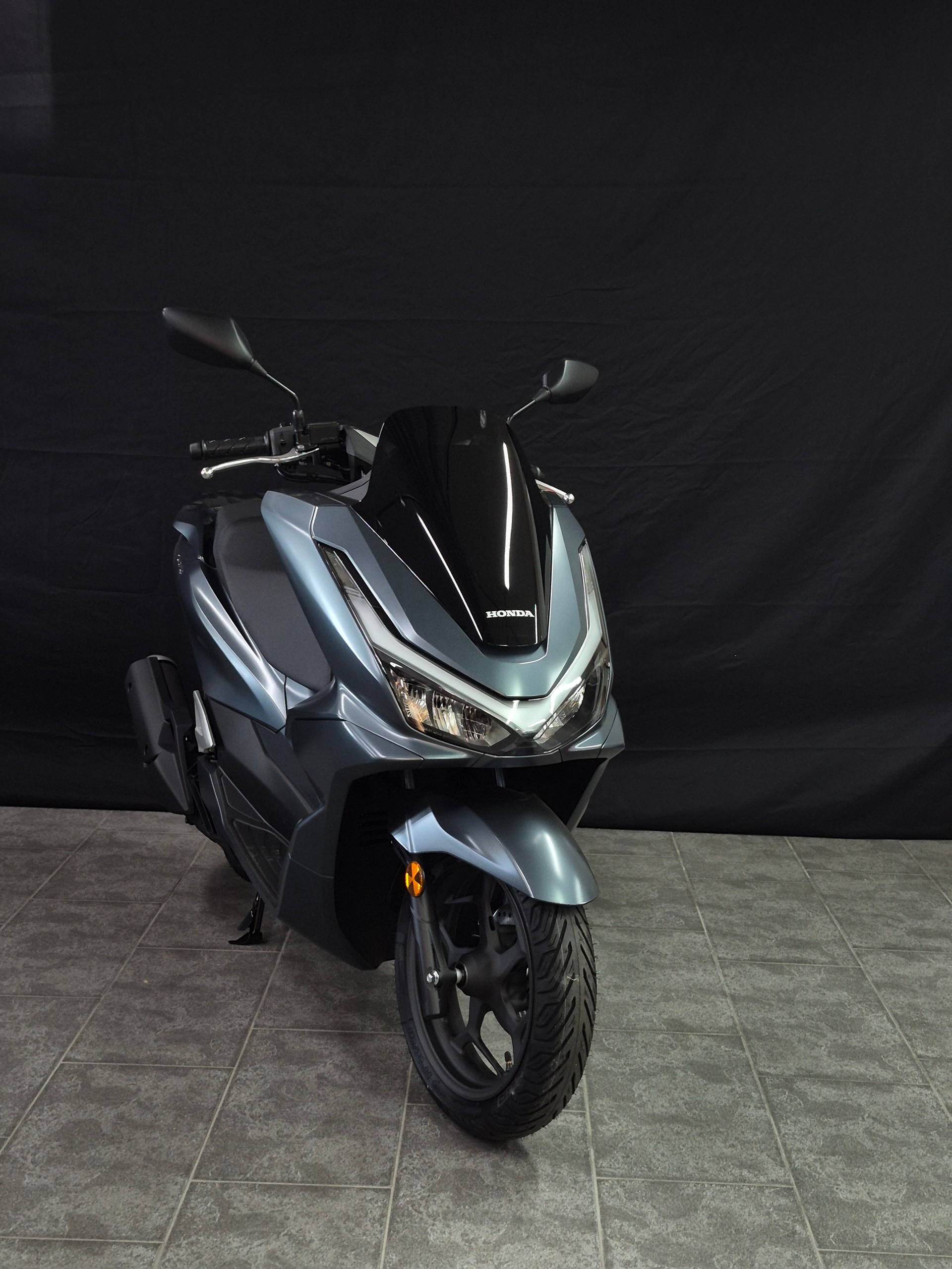 HONDA PCX 125 DX TFT. connectivity-image-9