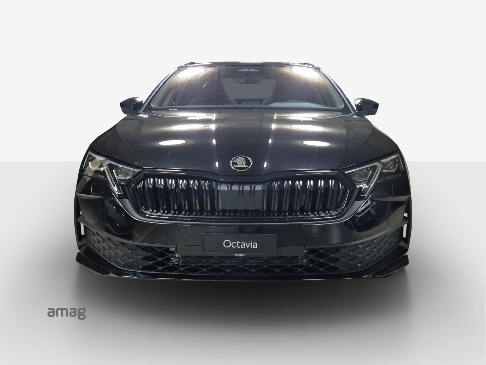 SKODA Octavia Sportline Dynamic-image-6