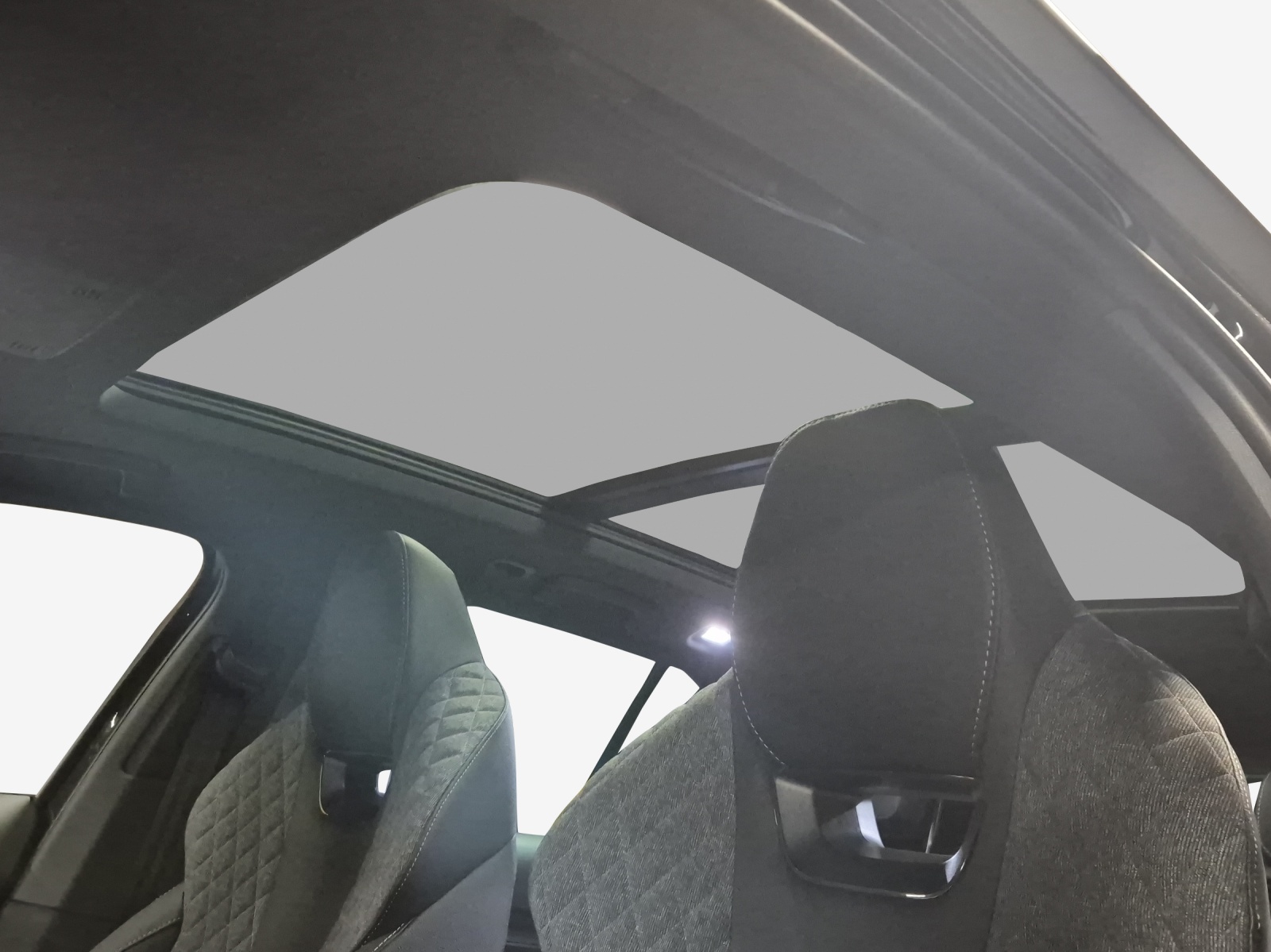 SKODA Octavia Sportline Dynamic-image-15