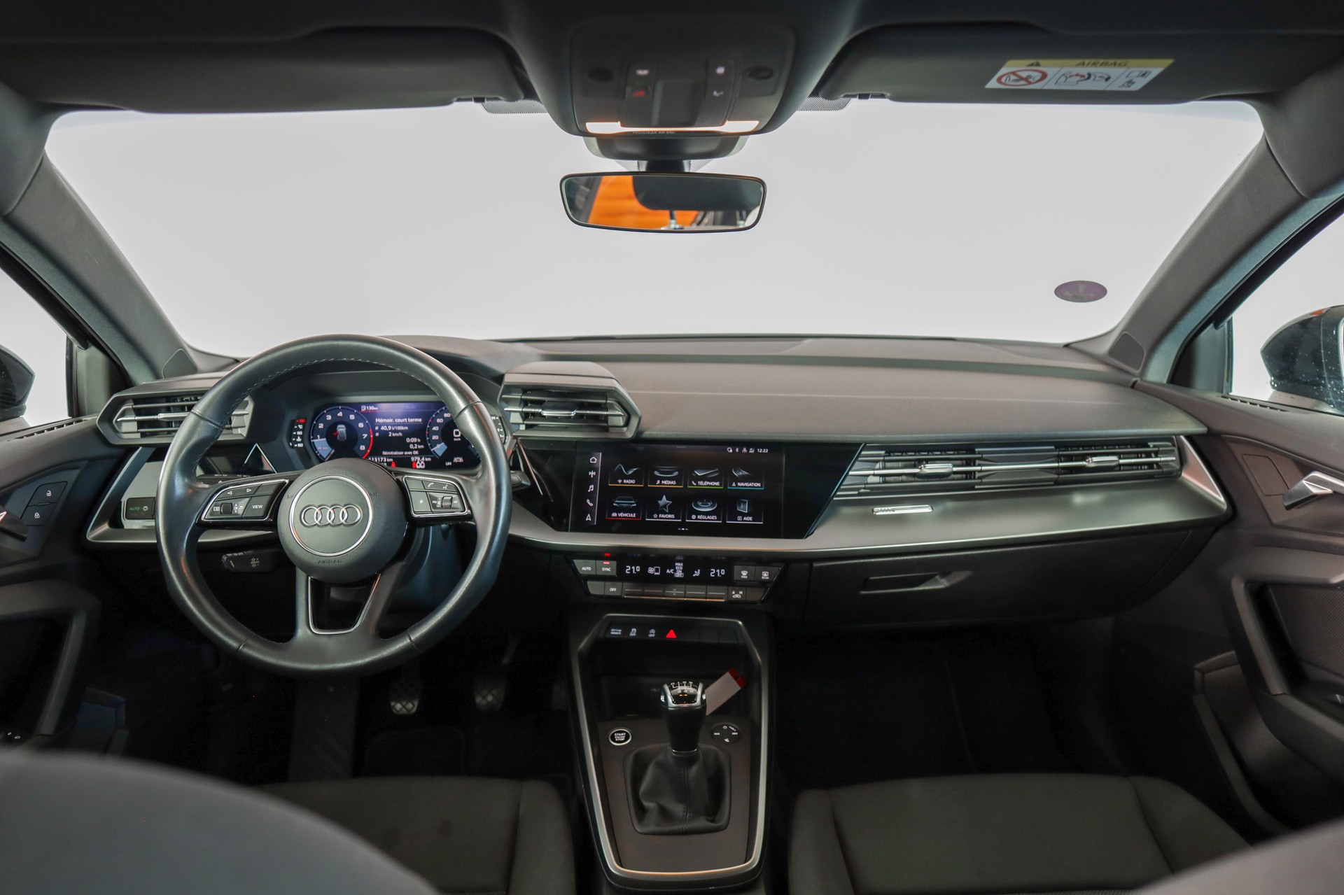 AUDI A3 Sportback 35 TFSI-image-6