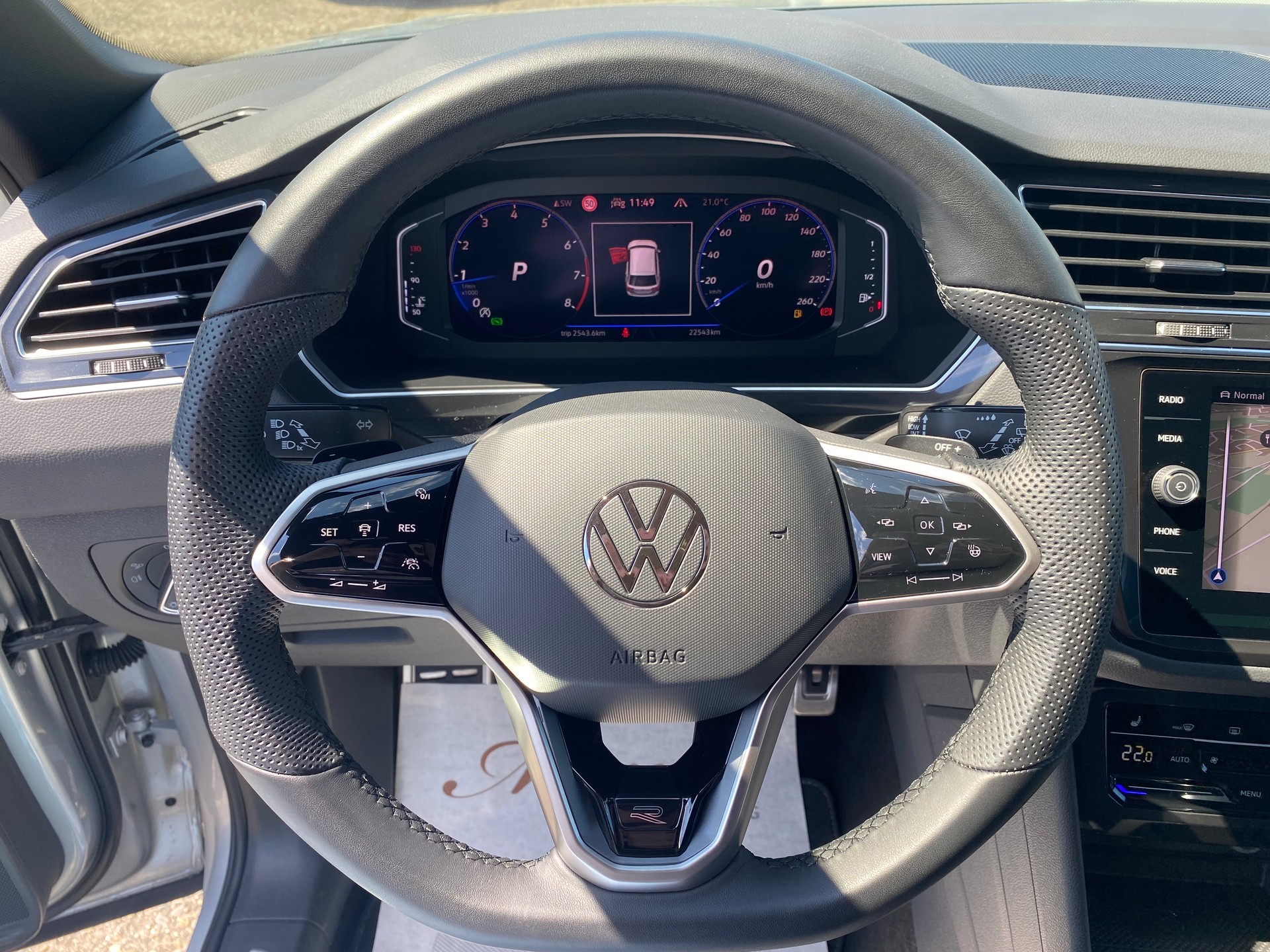 VW Tiguan 2.0TSI 190PS Black Style R-Line 4Motion DSG **Modell 2024**-image-14
