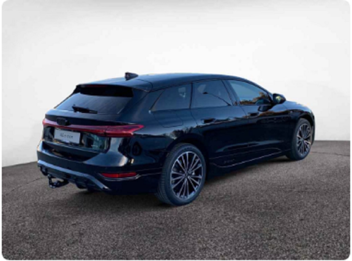 AUDI A6 Avant e-tron quattro-image-1