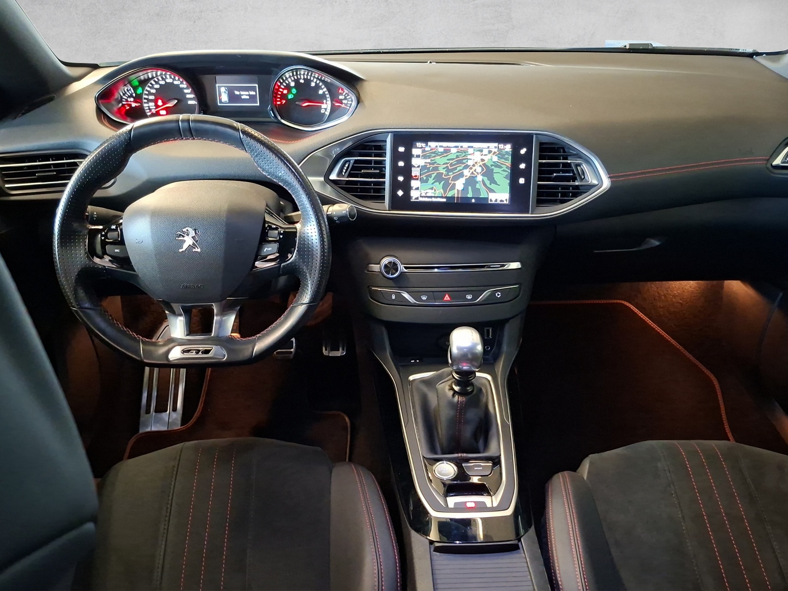 PEUGEOT 308 SW 1.6 THP GT-image-8