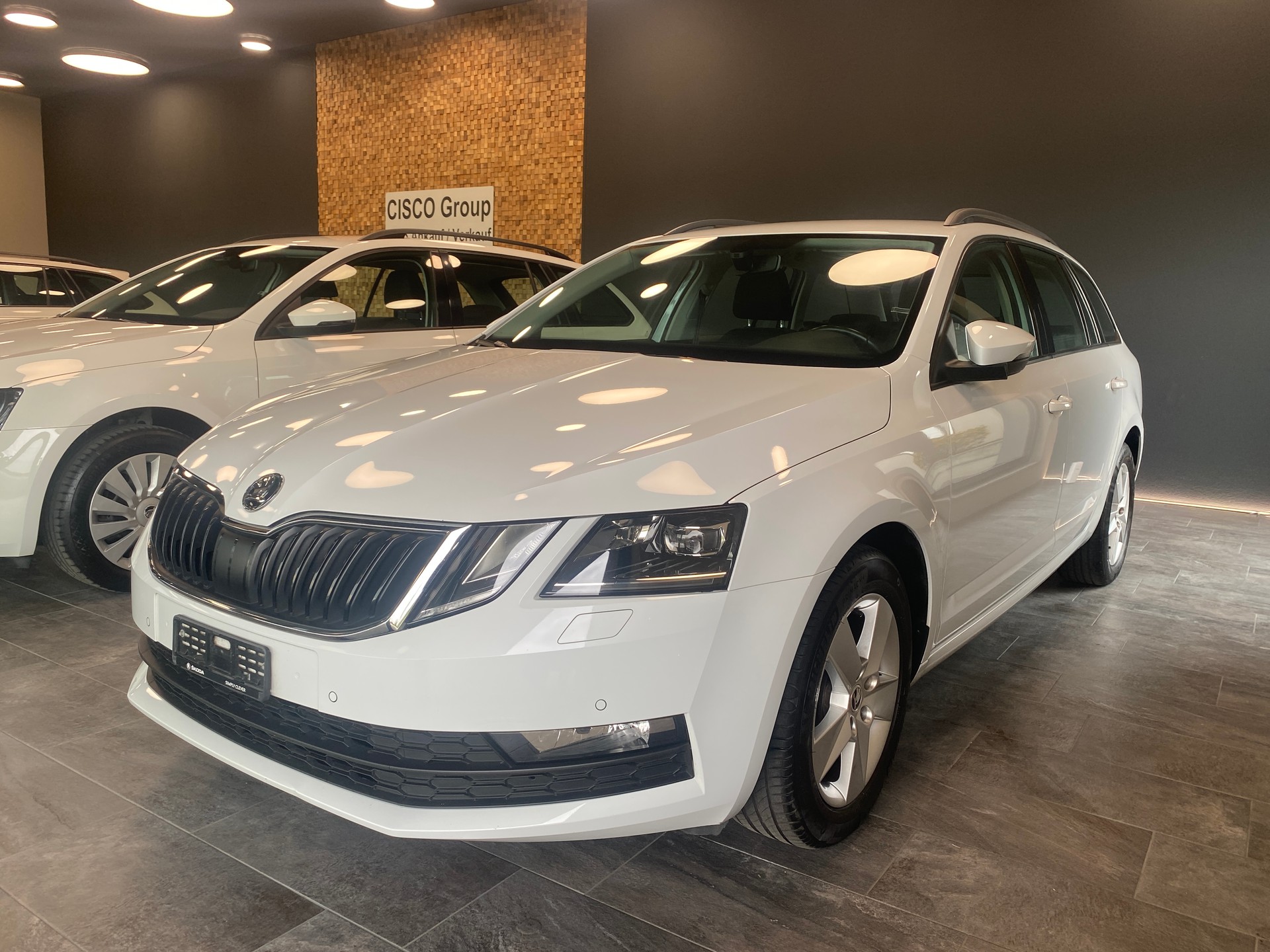 SKODA Octavia Combi 2.0 TDI Ambition DSG
