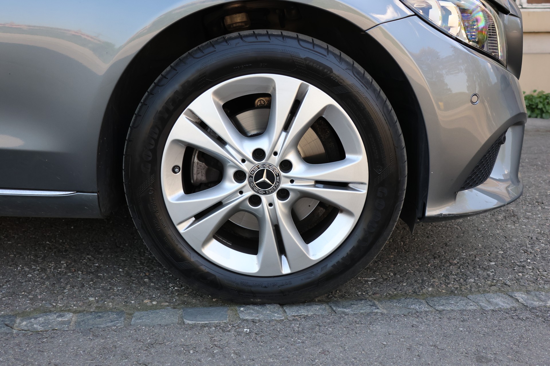 MERCEDES-BENZ C 200 BlueTEC-image-3
