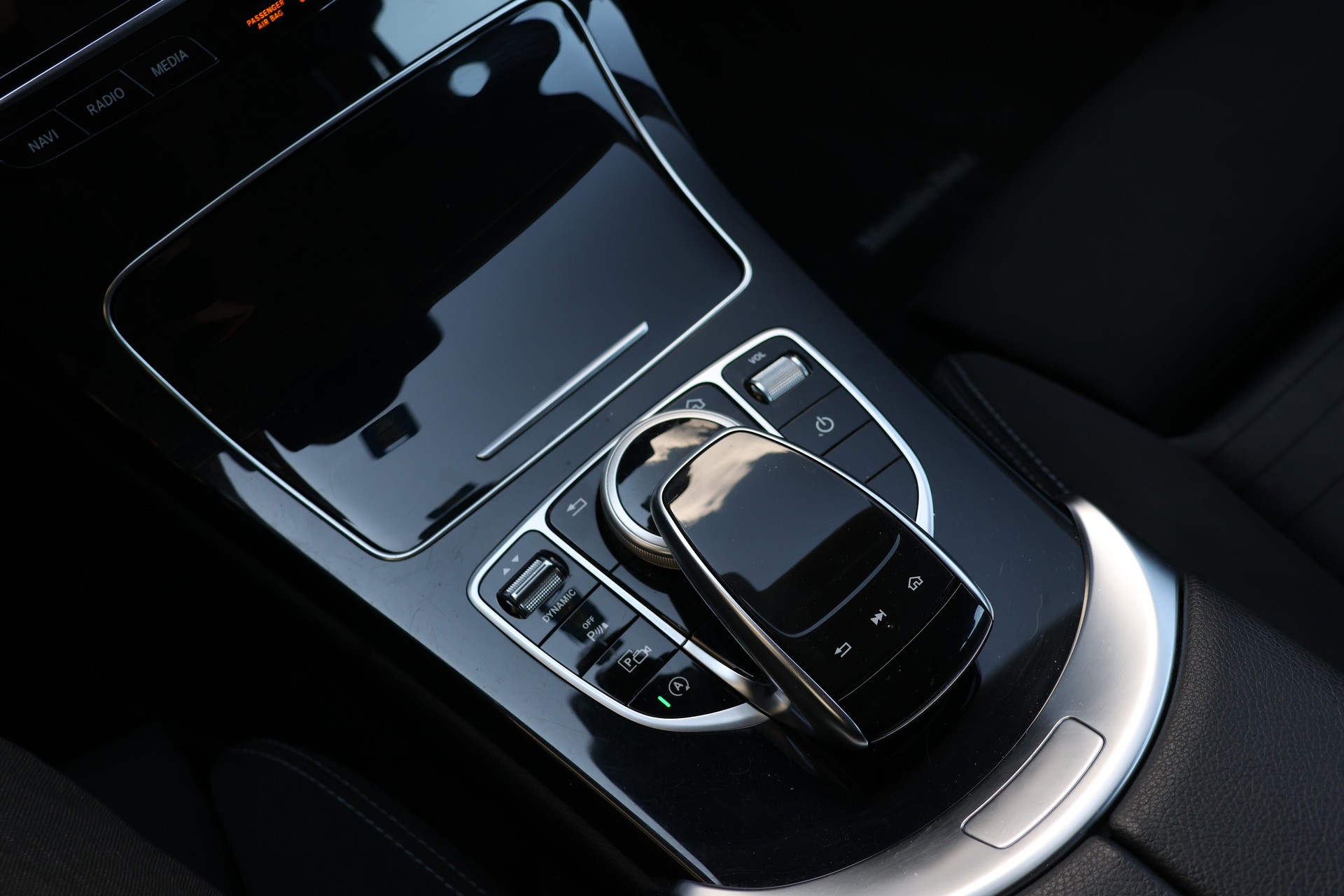 MERCEDES-BENZ C 200 BlueTEC-image-28