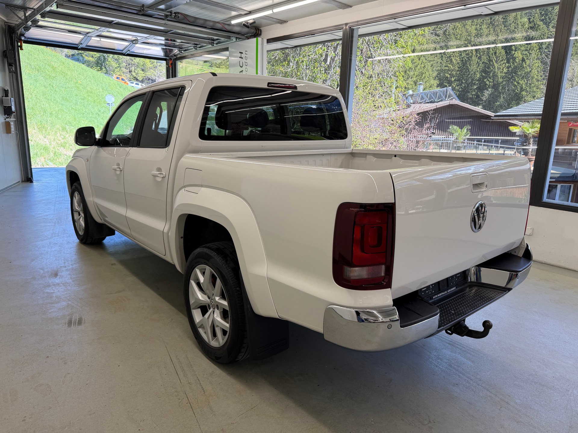 VW Amarok 3.0TDI Liberty 4Motion Automatic-image-5