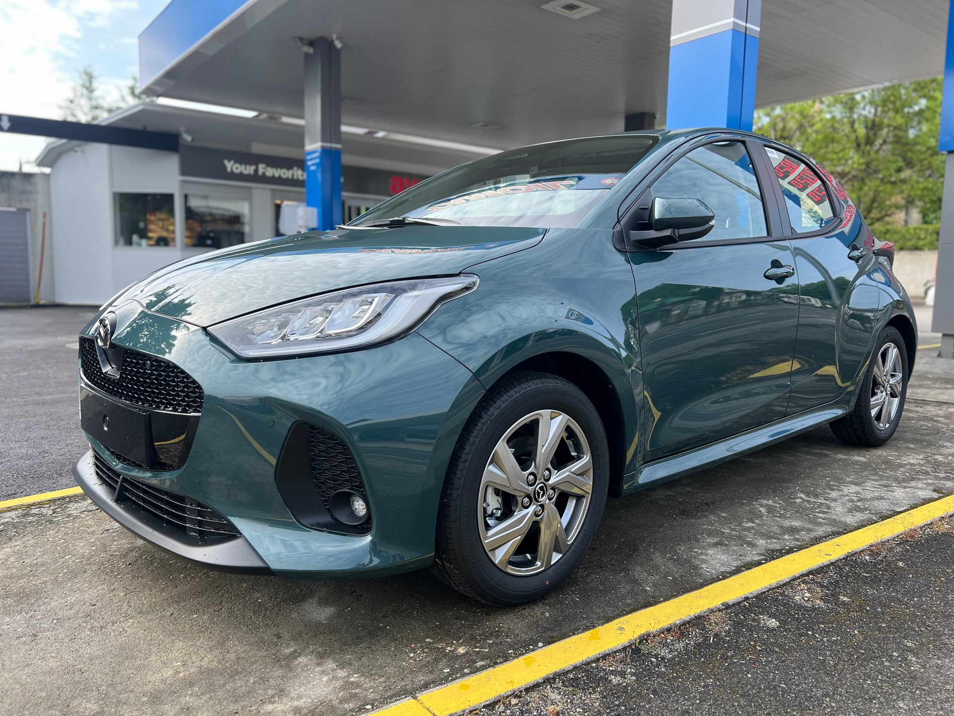 MAZDA 2 Hybrid Exclusive-Line-image-2