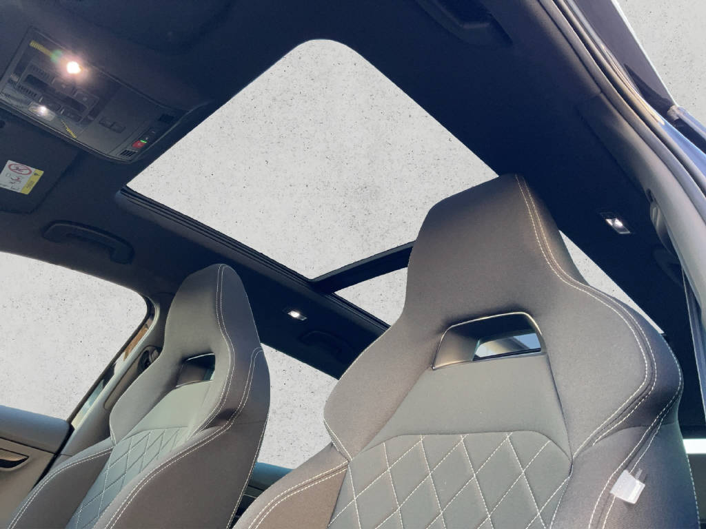 SKODA Karoq 2.0 TSI SportLine 4x4 DSG-image-15