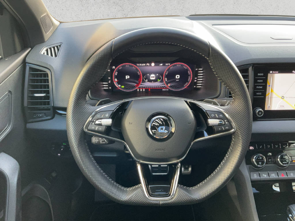 SKODA Karoq 2.0 TSI SportLine 4x4 DSG-image-9
