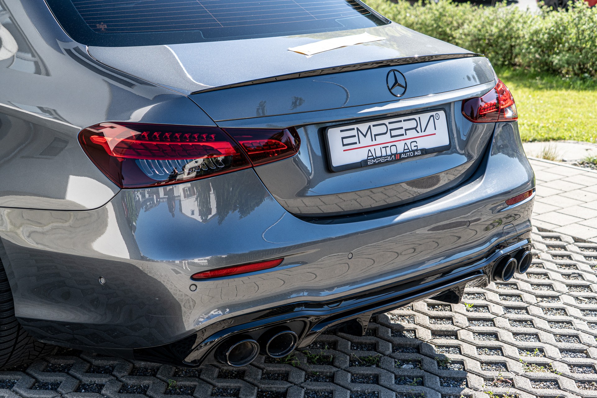 MERCEDES-BENZ AMG E 53 4Matic+ Speedshift 9G-TCT-image-9