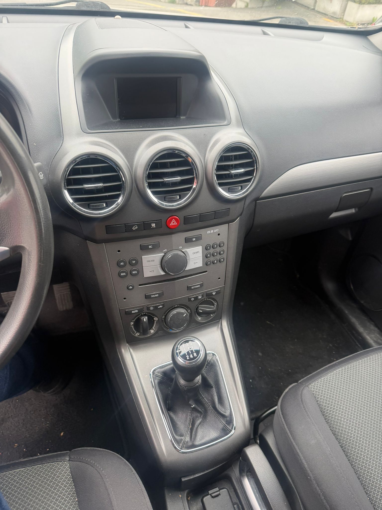 OPEL Antara 2.0 CDTi Cosmo 4WD-image-5