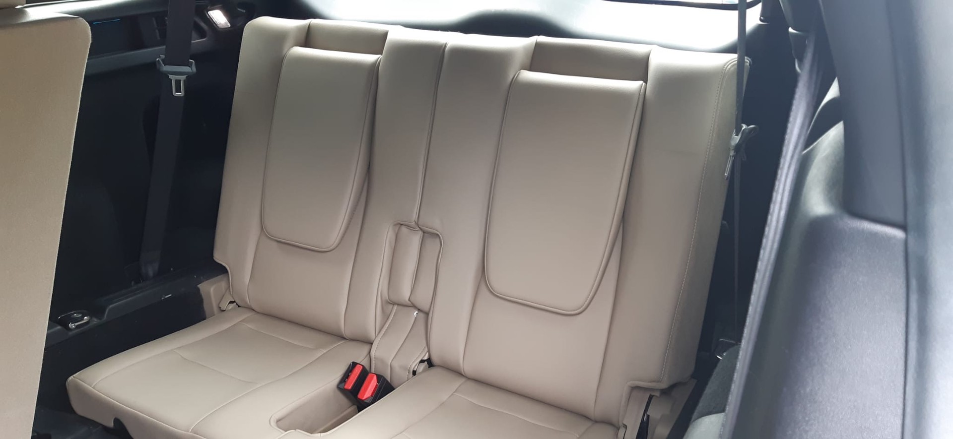 LAND ROVER Discovery Sport 2.0 Si4 HSE Luxury AT9 7 places-image-7