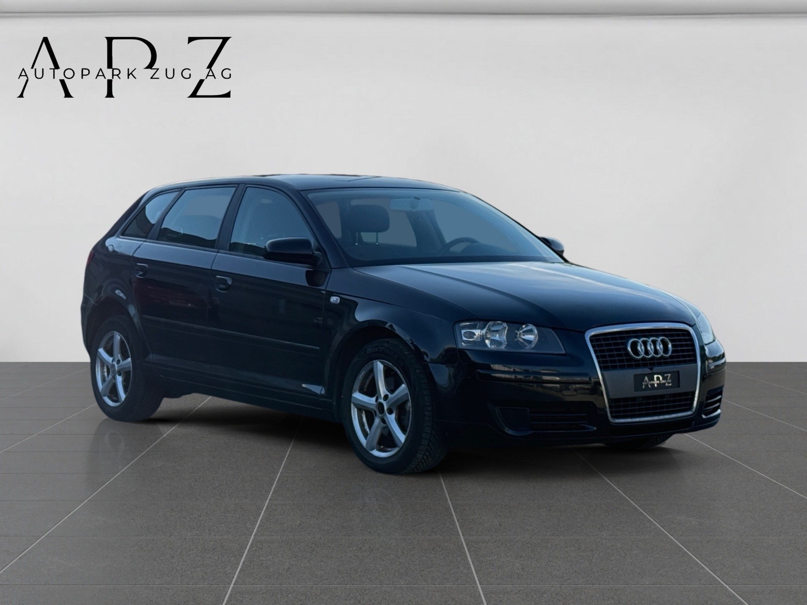 AUDI A3 Sportback 2.0 FSI Attraction-image-2