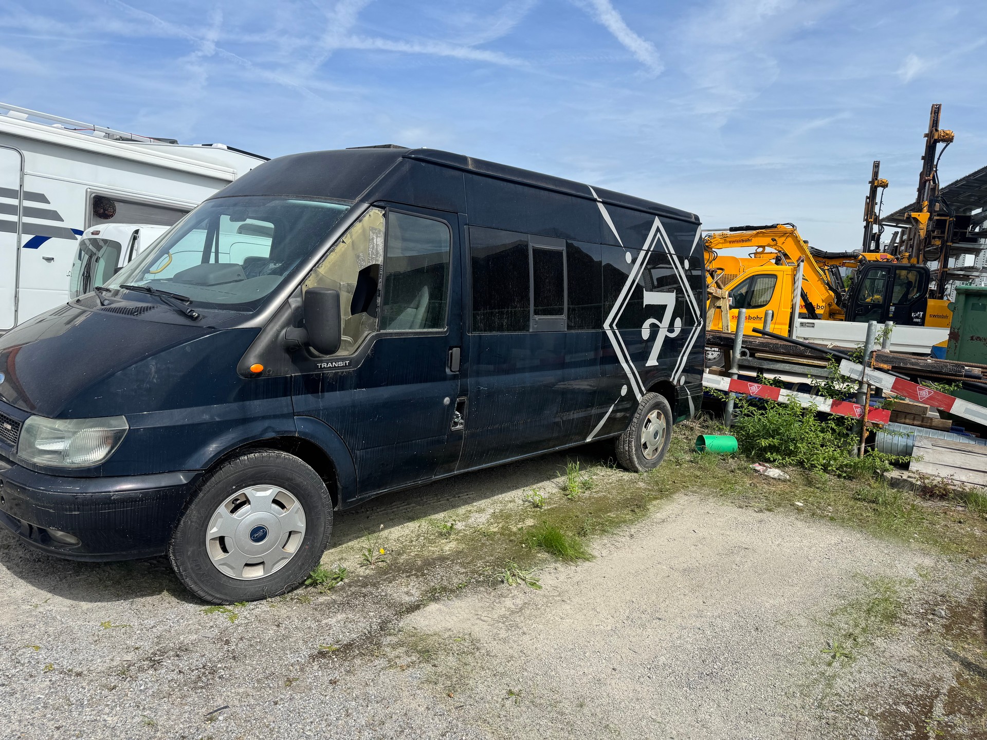 FORD 350L TDCI-showroom-element-1
