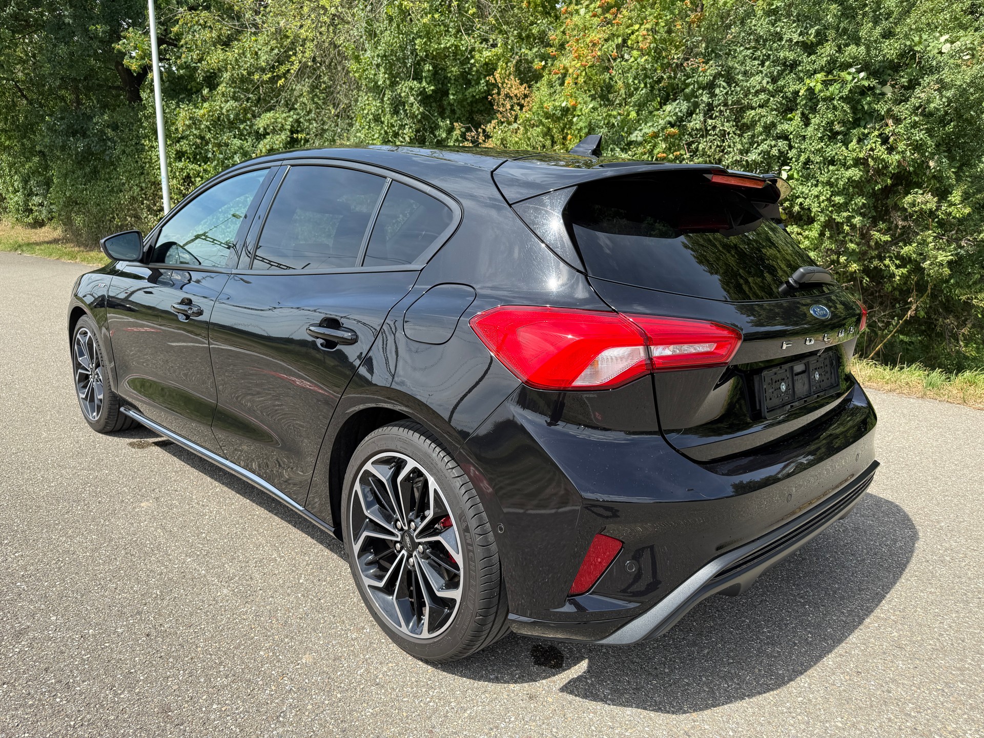 FORD Focus 1.0 SCTi ST Line X Automatic (CH)-image-2