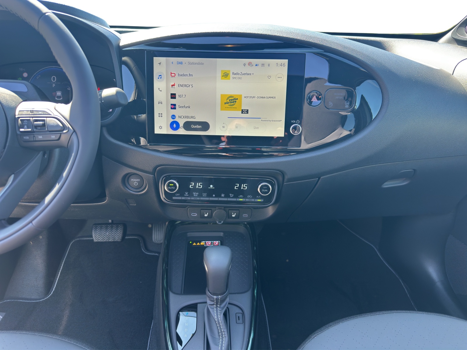 TOYOTA Aygo X 1.5 VVT-i HSD Style-image-5