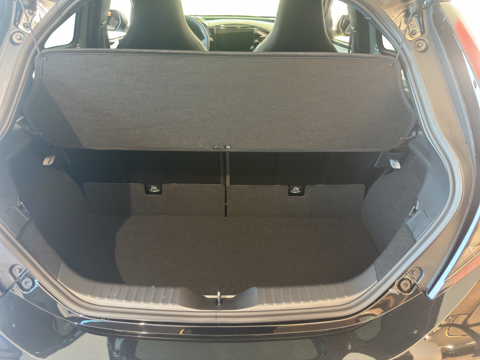 TOYOTA Aygo X 1.5 VVT-i HSD Style-image-8
