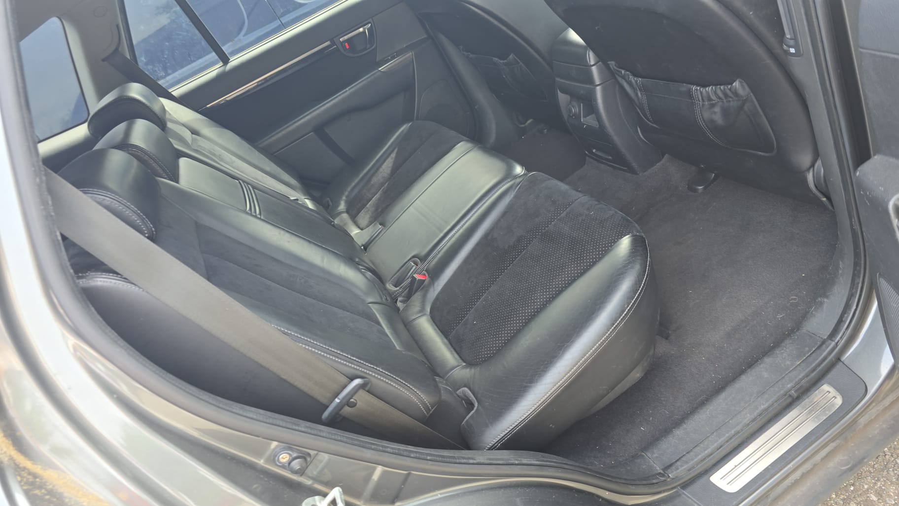 HYUNDAI Santa Fe 2.2 CRDi Team 08 4WD Automatic-image-14