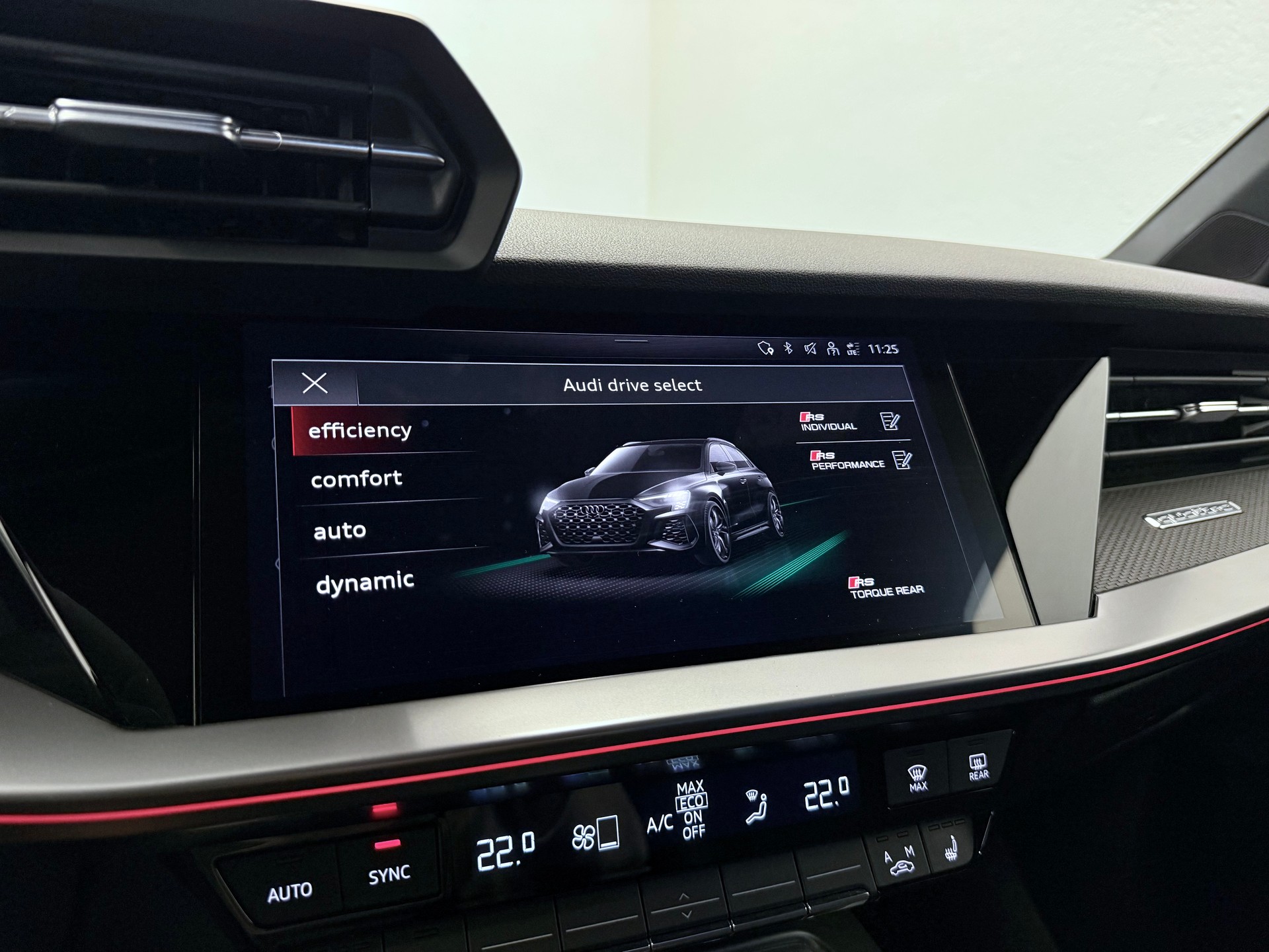 AUDI RS3 Sportback 2.5 TSI quattro S-tronic "Titan Forged"-image-23
