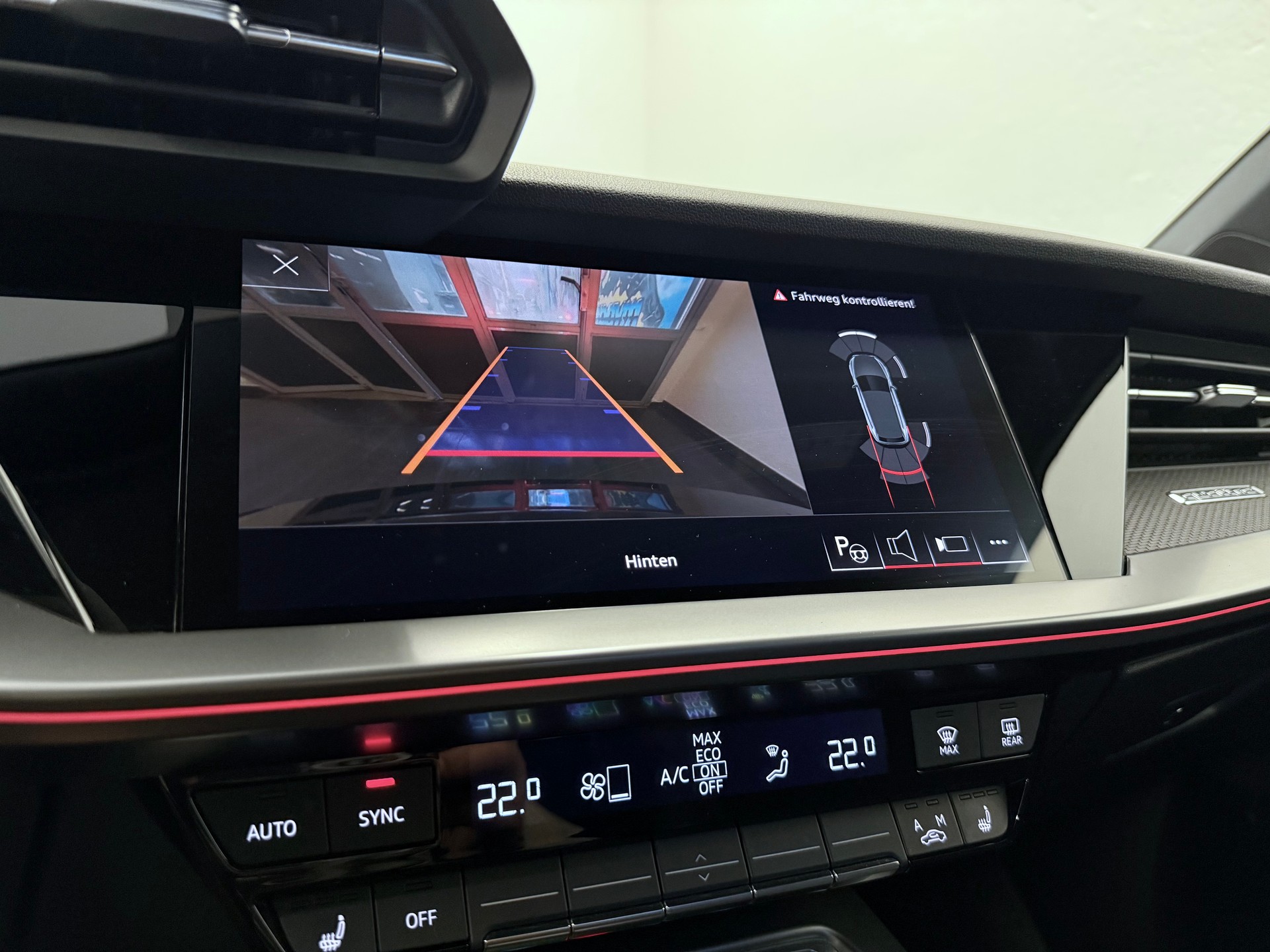 AUDI RS3 Sportback 2.5 TSI quattro S-tronic "Titan Forged"-image-22