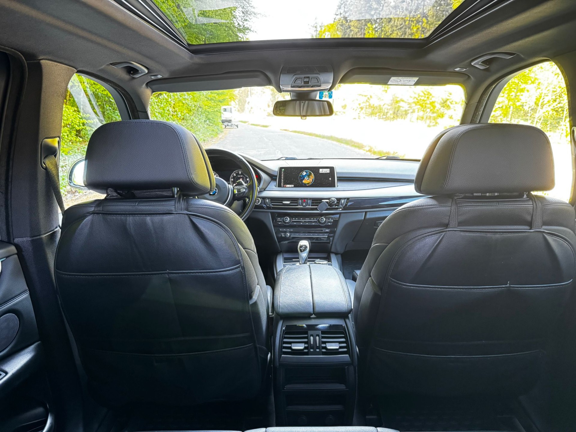 BMW 40d xDrive SAG-image-12