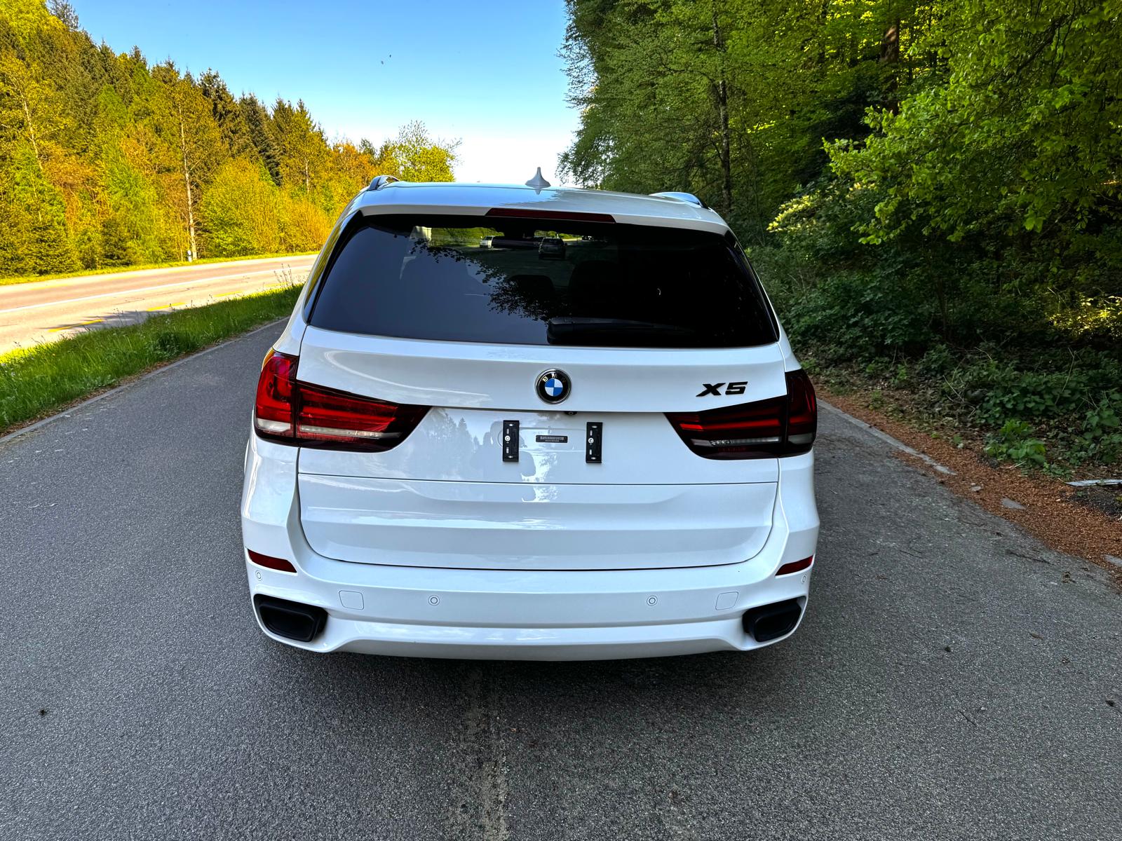 BMW 40d xDrive SAG-image-3