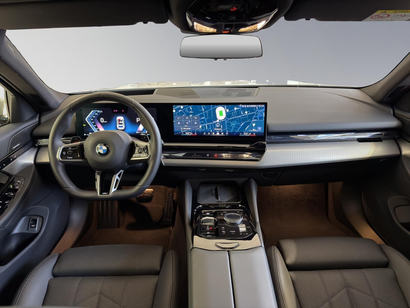 BMW 520d xDrive Touring M-SportPaket-image-11
