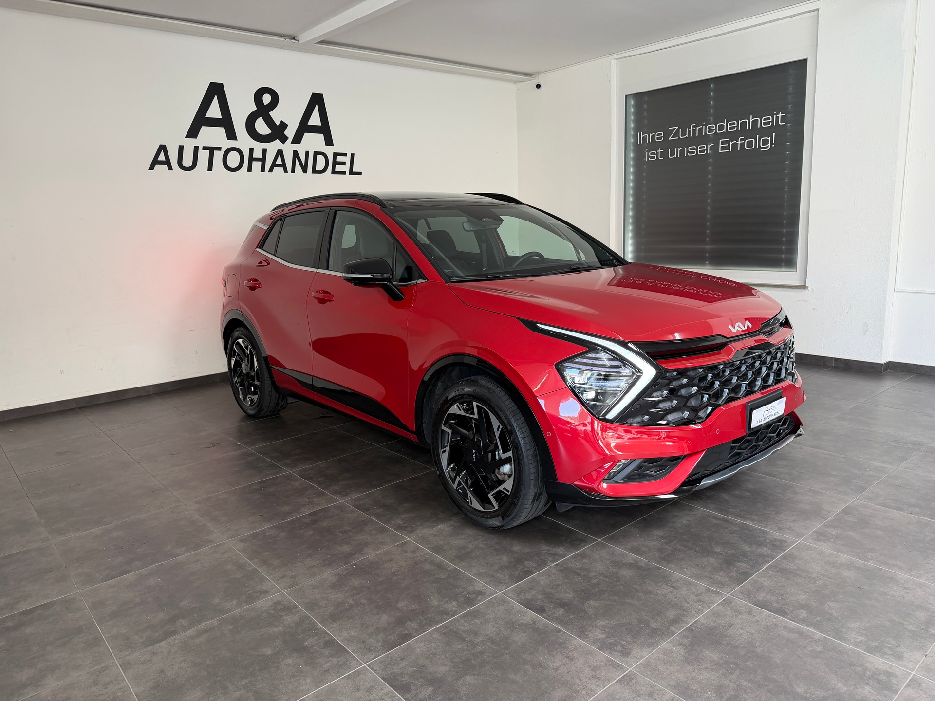 KIA Sportage 1.6T-GDi PHEV GT-Line 4x4 A-image-0